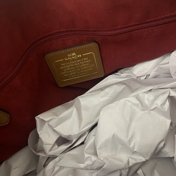 Coach Ava Chain Patent Pebbled Leather Purse Tote - Picture 13 of 14